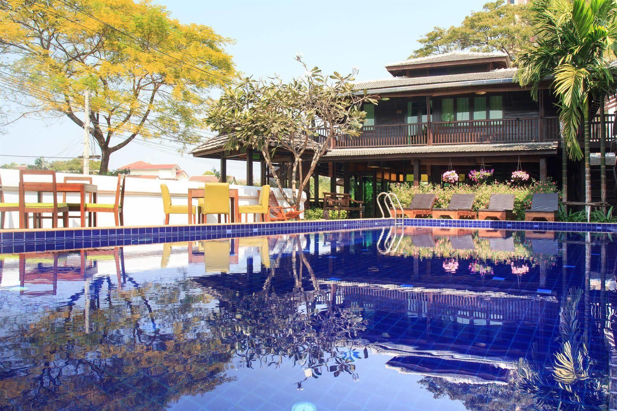 Wiang Chang Klan Chiang Mai Exterior foto